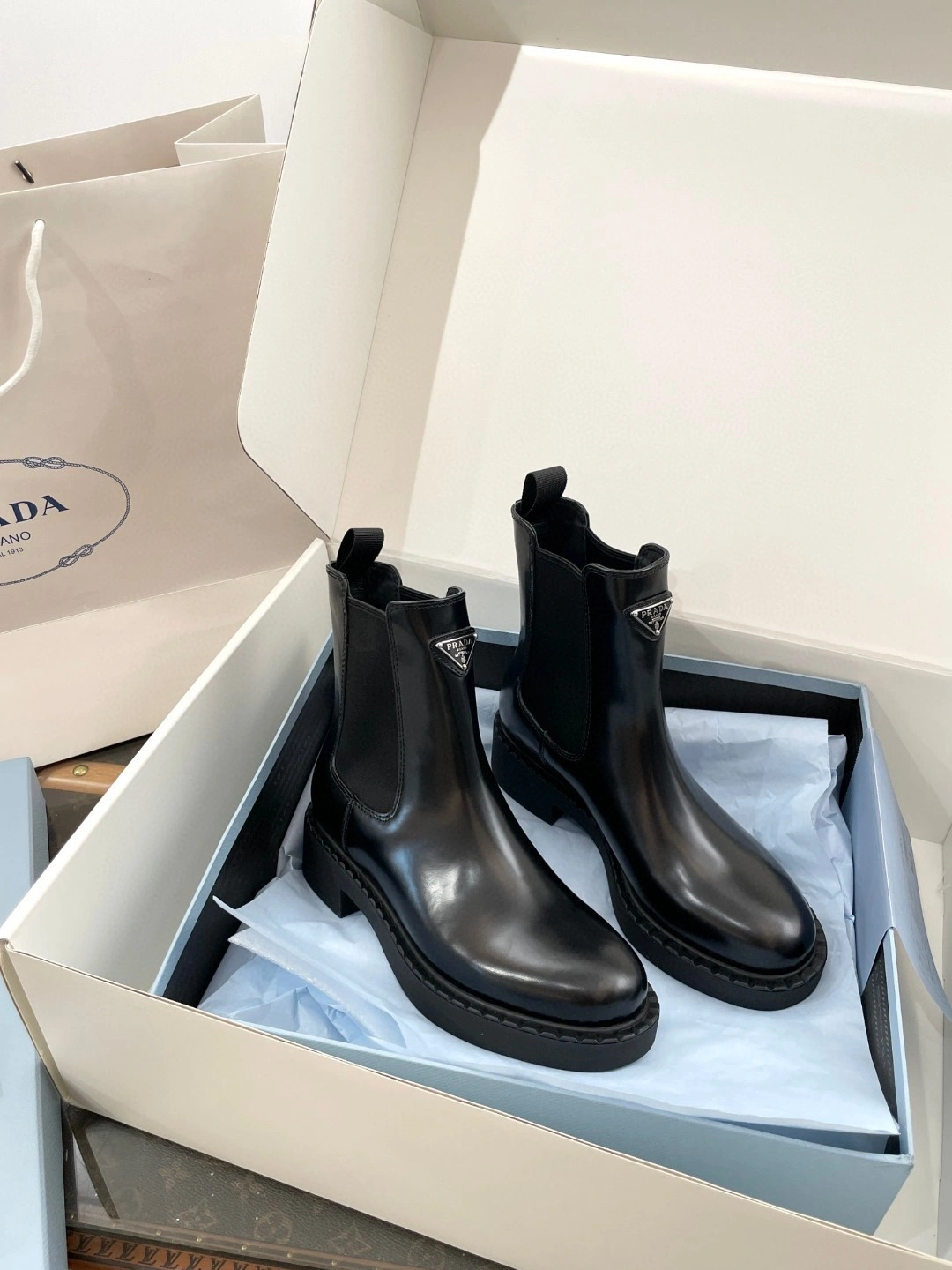 COCO-- Pr141 1U251N_055_F0002_F_B050 Heel height：4.5CM cowhide item:D-X230L2037